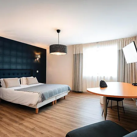 L'ange De La Vallée Hotel 3*