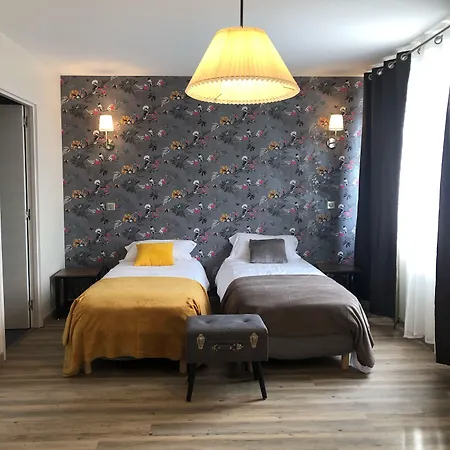 L'ange De La Vallee 3*