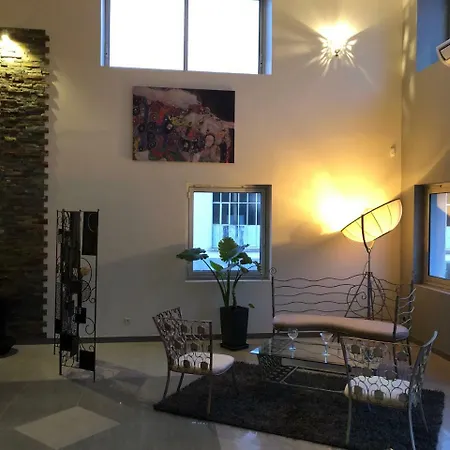 L'ange De La Vallee Hotel Oyonnax